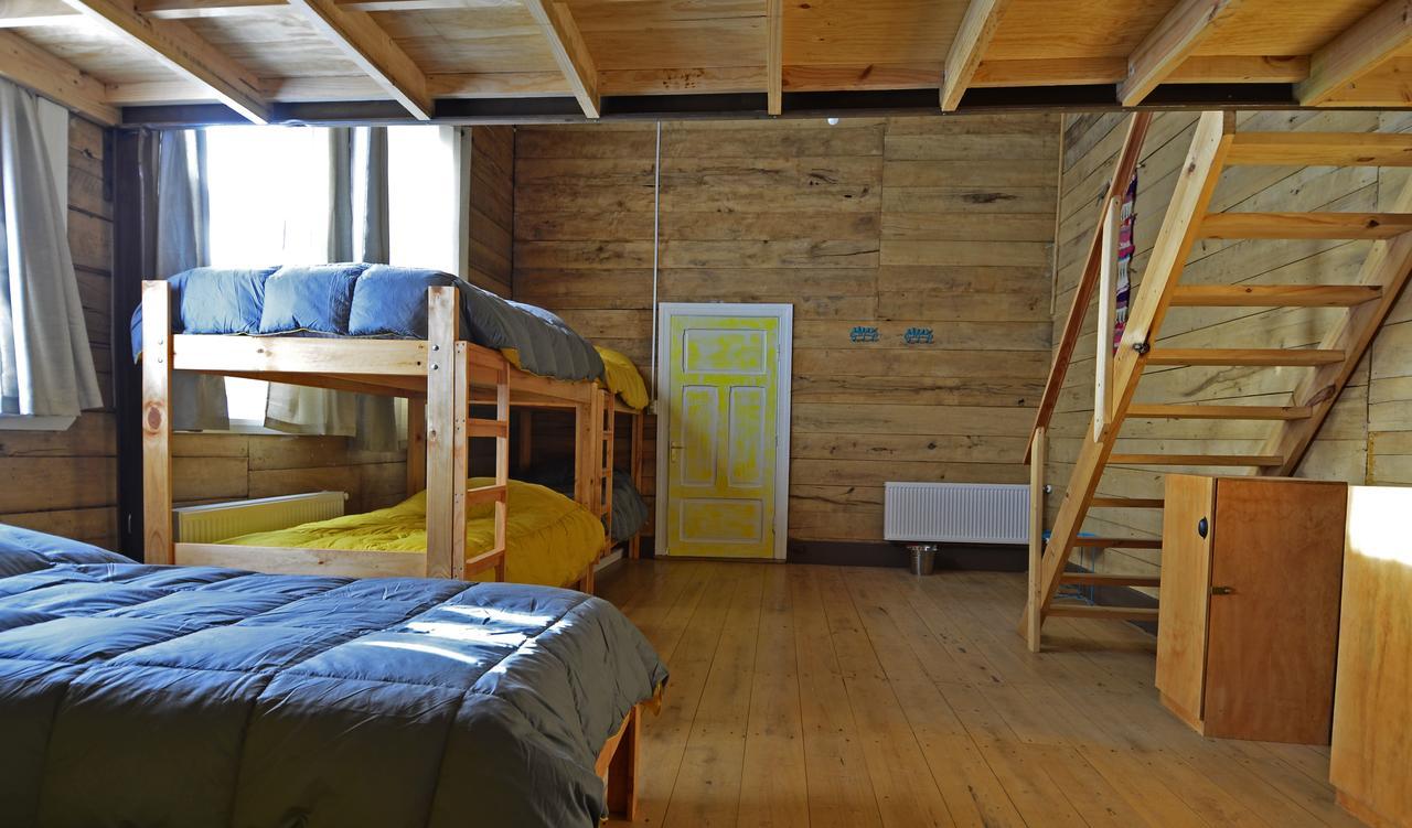 Casa Apel Hostel Пуерто-Варас Екстер'єр фото